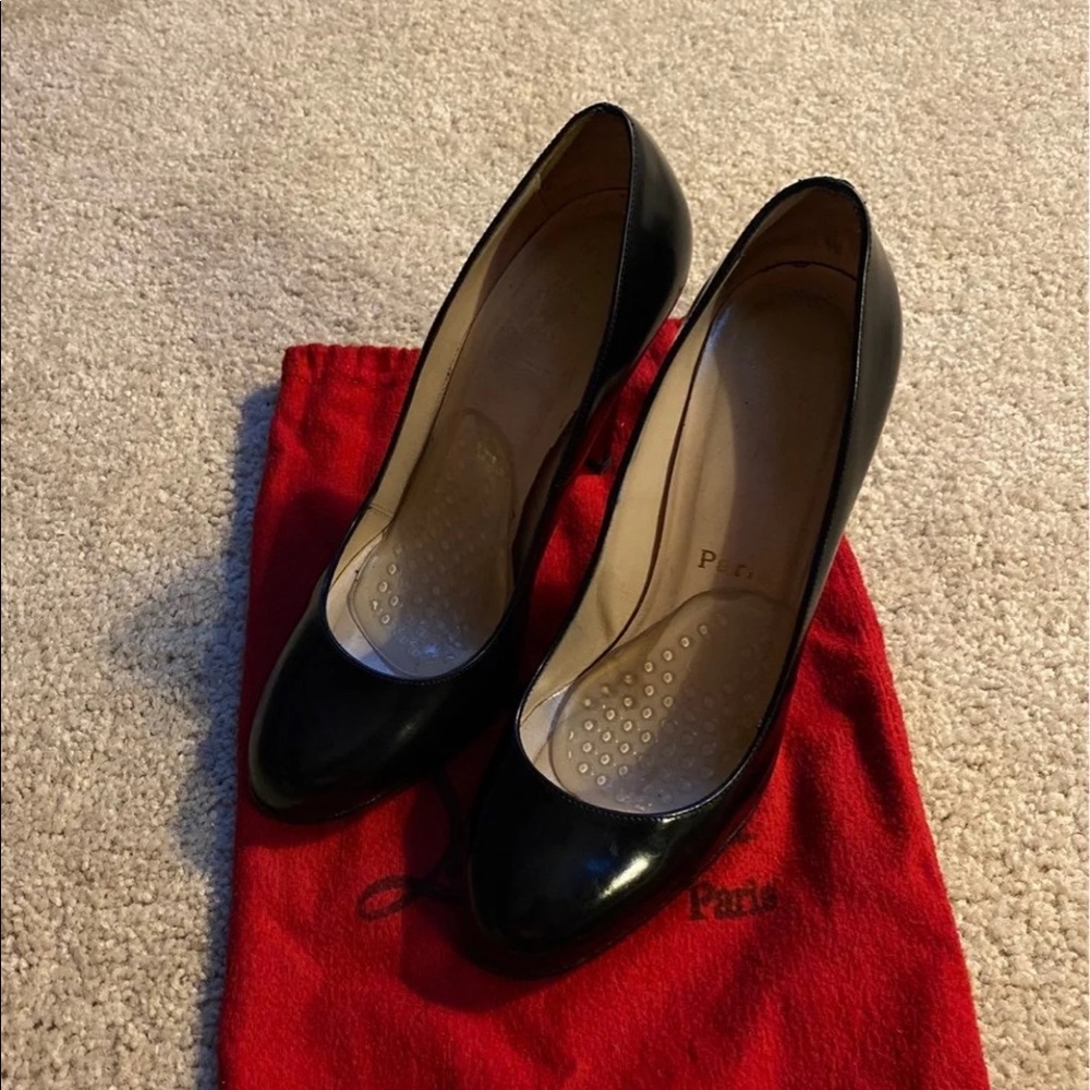 AUTHENTIC Christian Louboutin Heels